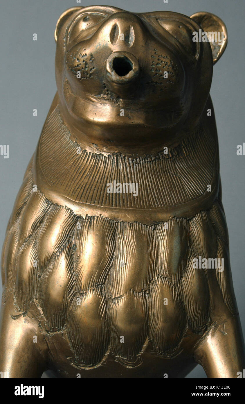 Aquamanile nella forma di un Leone incontrato SF32 100 198 d1 Foto Stock