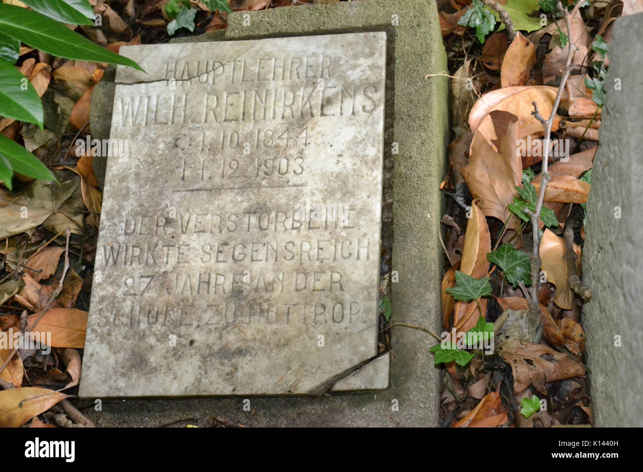 Alter Friedhof Huttrop Reinirkens Foto Stock