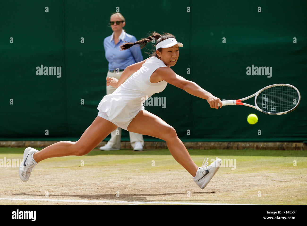 Claire Liu di USA presso le ragazze Singles - campionati di Wimbledon 2017 Foto Stock