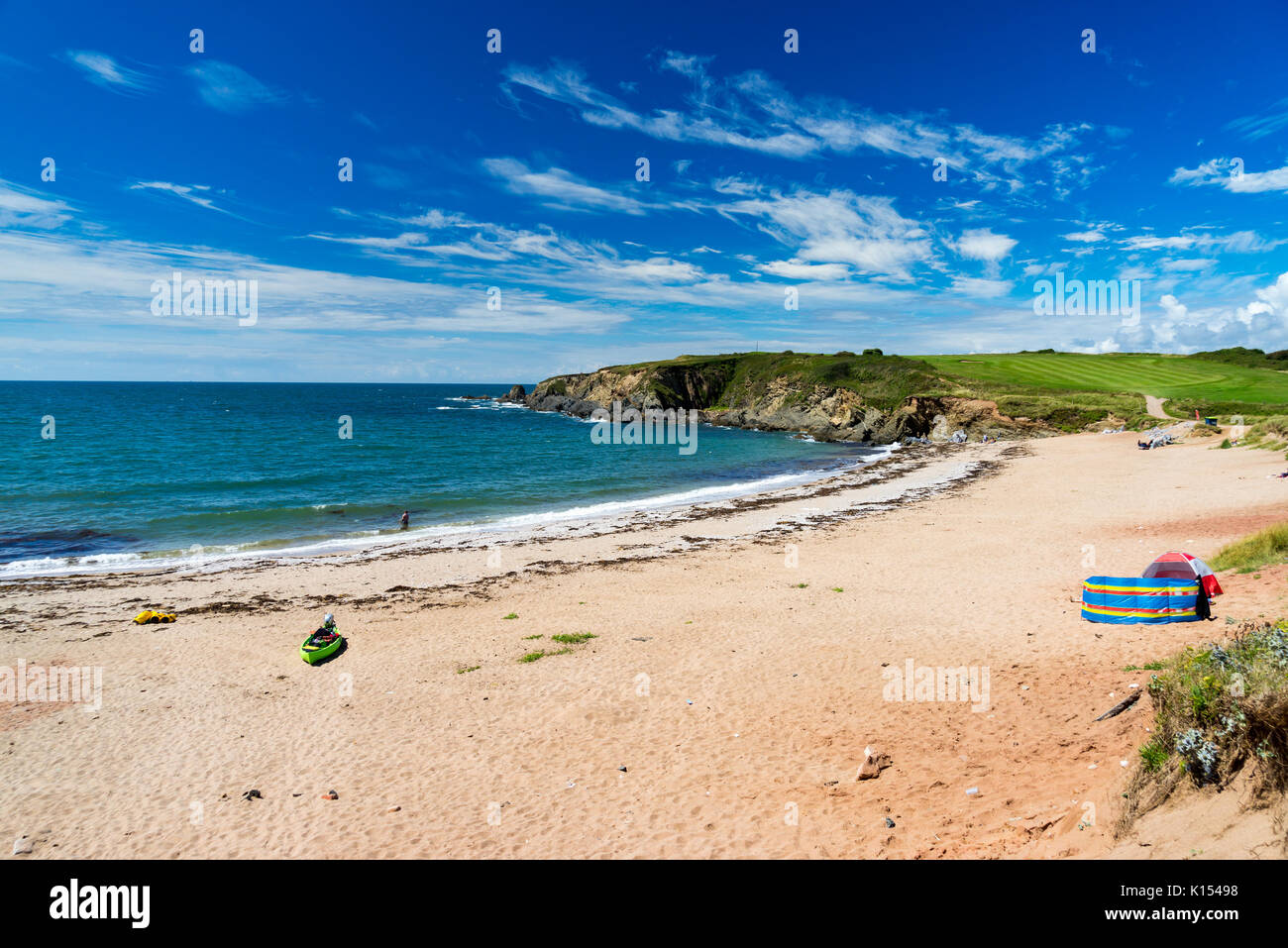 Affacciato sulla sabbia dorata per piede di leas Sands Beach a Thurlestone Devon England Regno Unito Europa Foto Stock