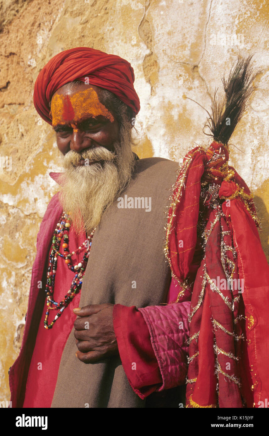 Sadhu (Hindu uomo santo), Jaipur, Rajasthan, India Foto Stock