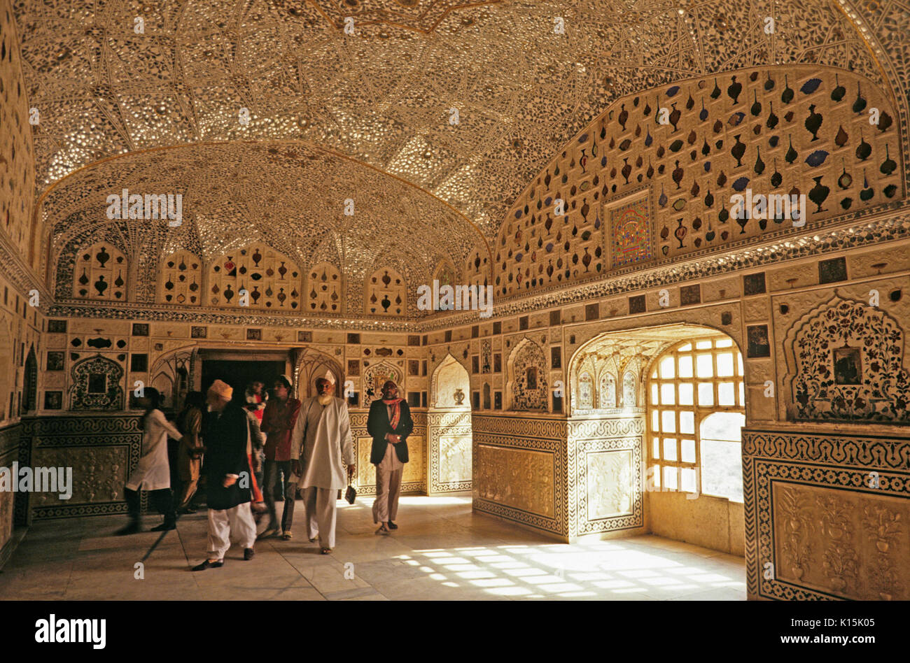 Sheesh Mahal (Mirror Palace) ambra (AMER) Fort, Amer, Rajasthan, India Foto Stock
