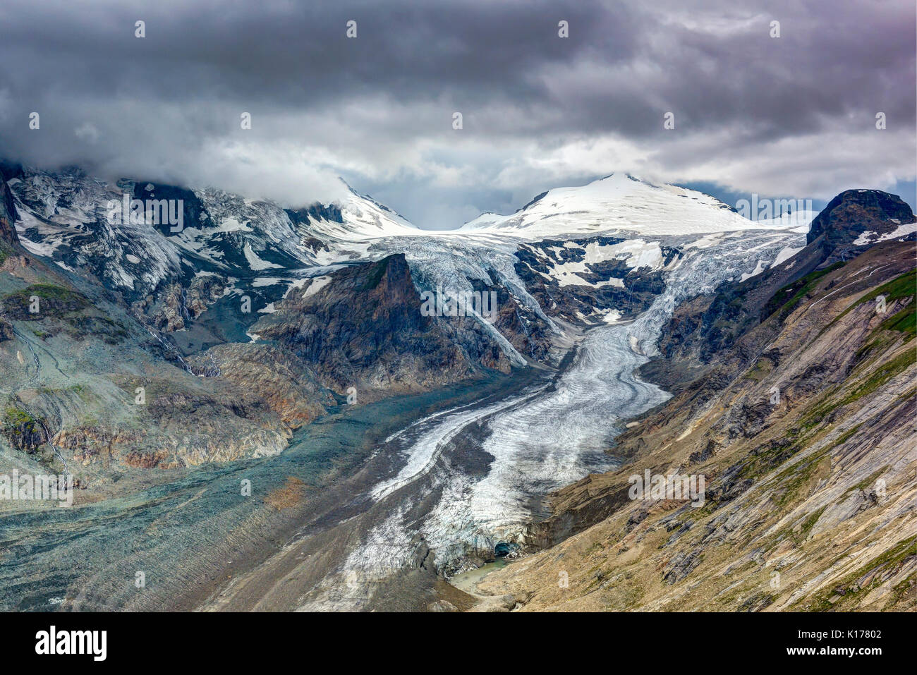 Kaiser-Franz-Josefs-Höhe clacier a pochi minuti prima della tempesta di scioperi Foto Stock