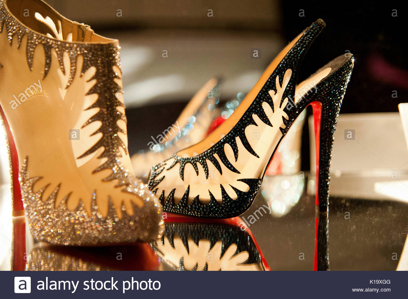calzature christian louboutin calzature christian louboutin