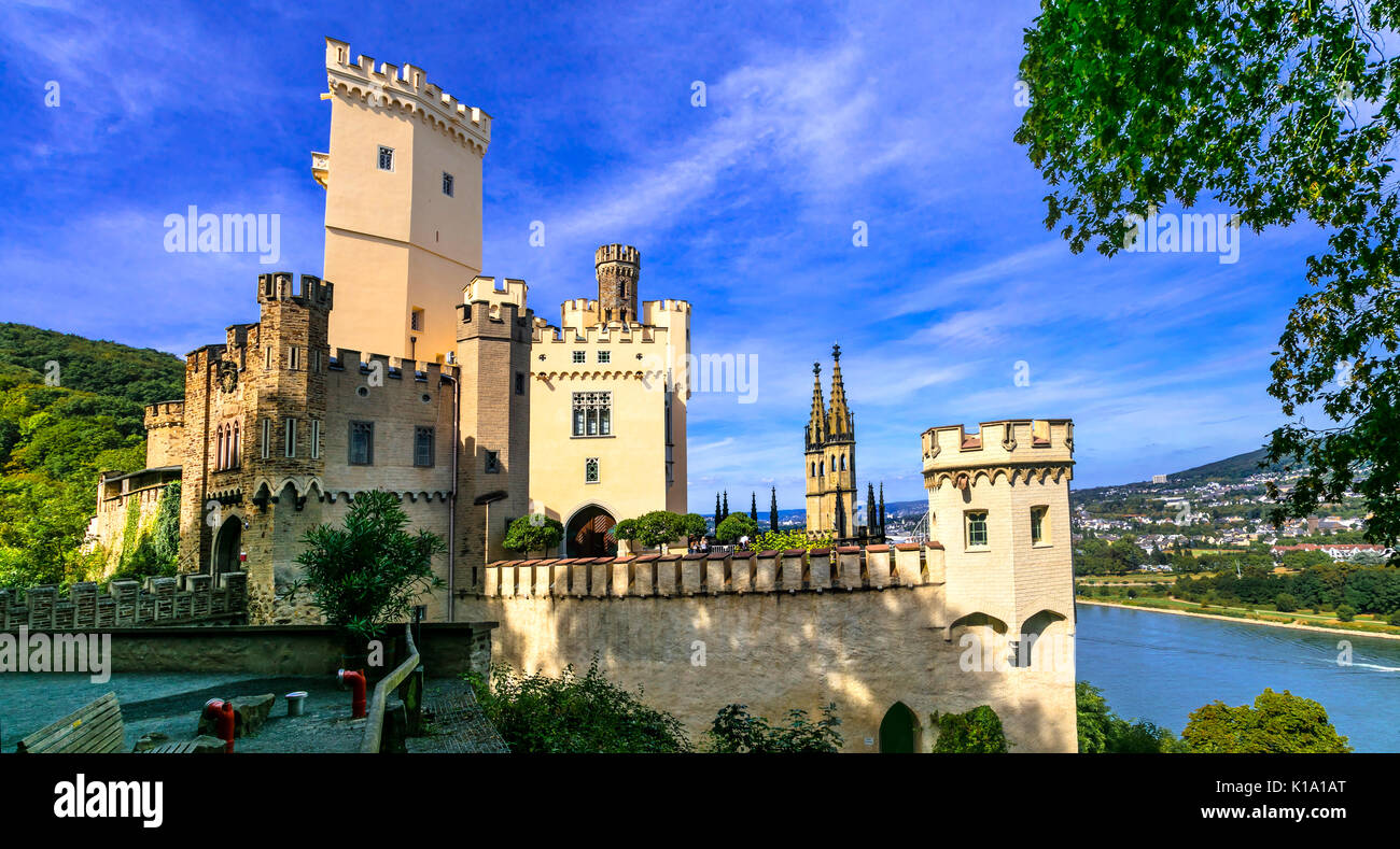 I punti di riferimento della Germania - i castelli più famosi del fiume Reno - Schloss Stolzenfels Foto Stock