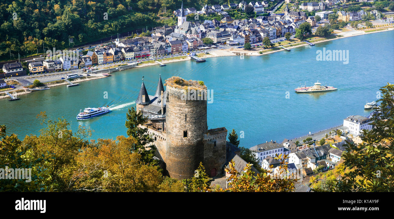 Imponente castello katz oltre il fiume Reno,germania. Foto Stock