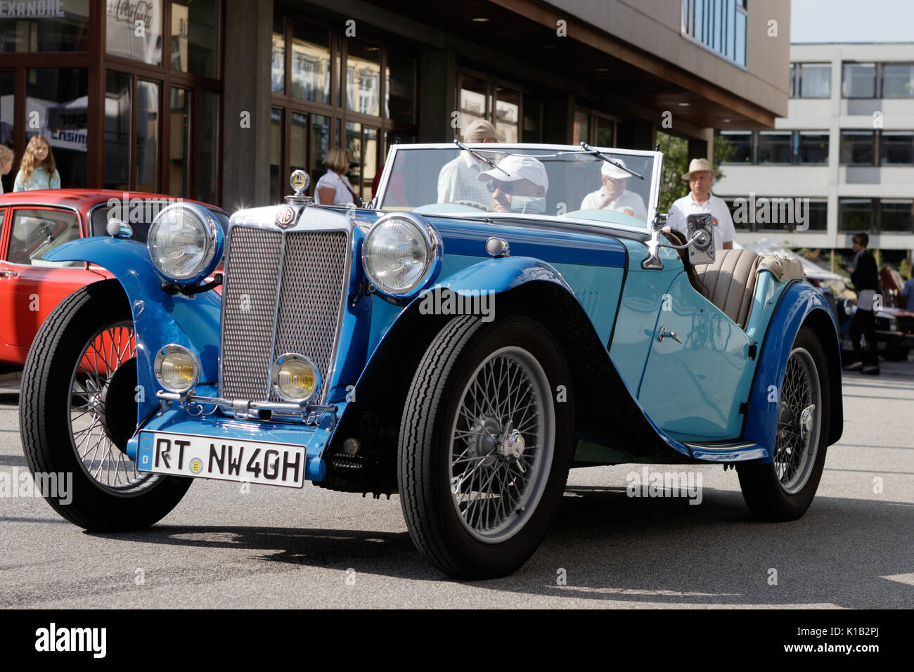 Reutlingen, Germania - 20 agosto 2017: MG oldtimer auto all'Reutlinger Oldtimertag evento su agosto 20, 2017 a Reutlingen, Germania. Foto Stock
