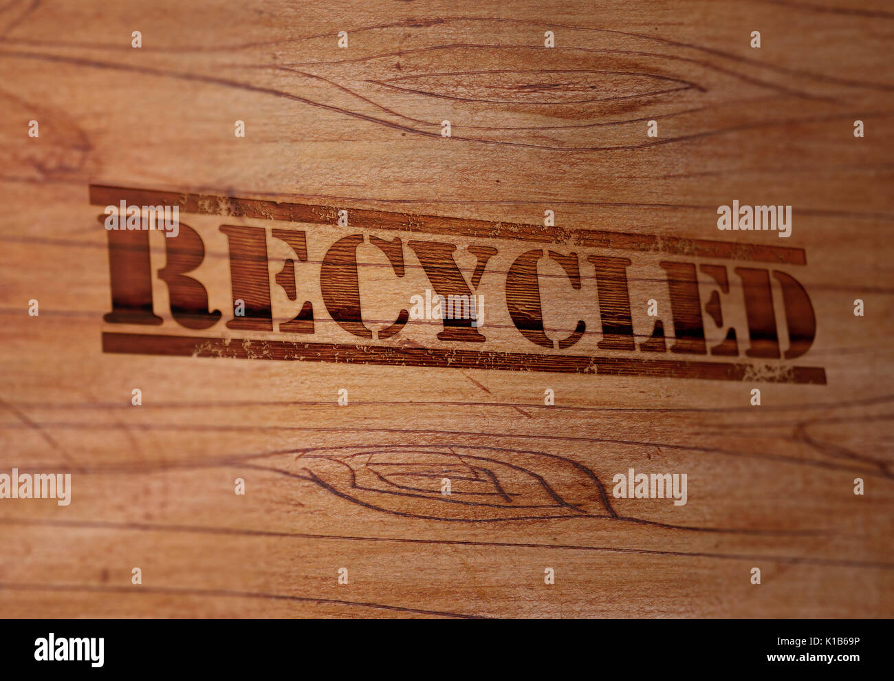 Superficie di legno è timbrato con 'riciclata' etichetta. Il rendering 3D. Foto Stock