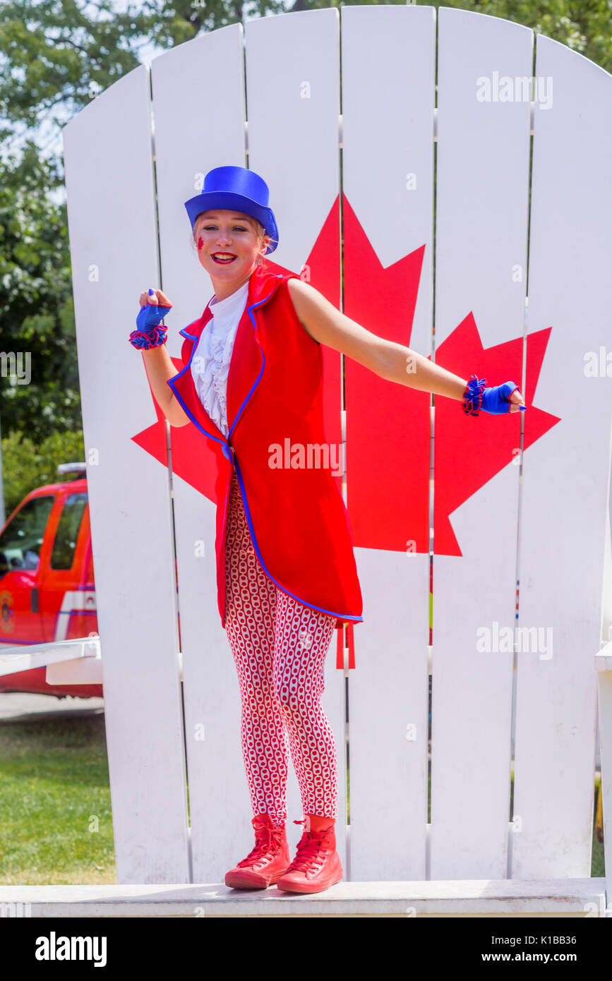 Caleidoscopio sulla Parade, ballerini, PNE, Vancouver, British Columbia, Canada. Foto Stock