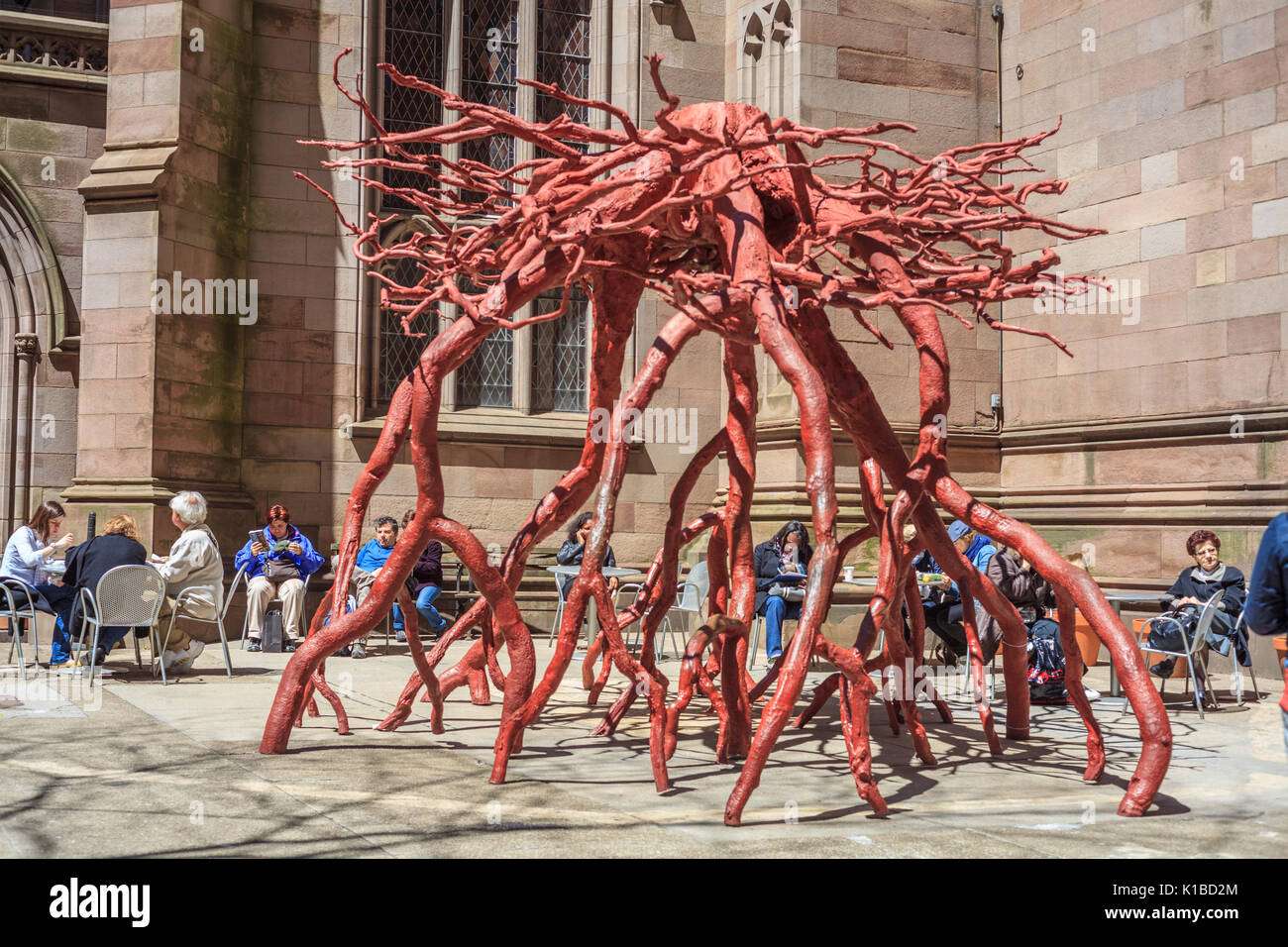 La radice della Trinità, un 9/11 Memorial Sculpture di Steve Tobin Foto Stock