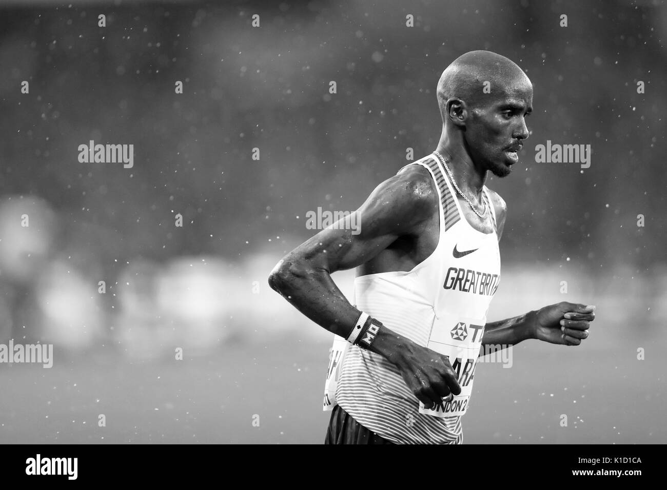 Mo FARAH (Gran Bretagna) concorrenti negli uomini del 5000m 1 di calore al 2017, IAAF Campionati del Mondo, Queen Elizabeth Olympic Park, Stratford, Londra, Regno Unito. Foto Stock