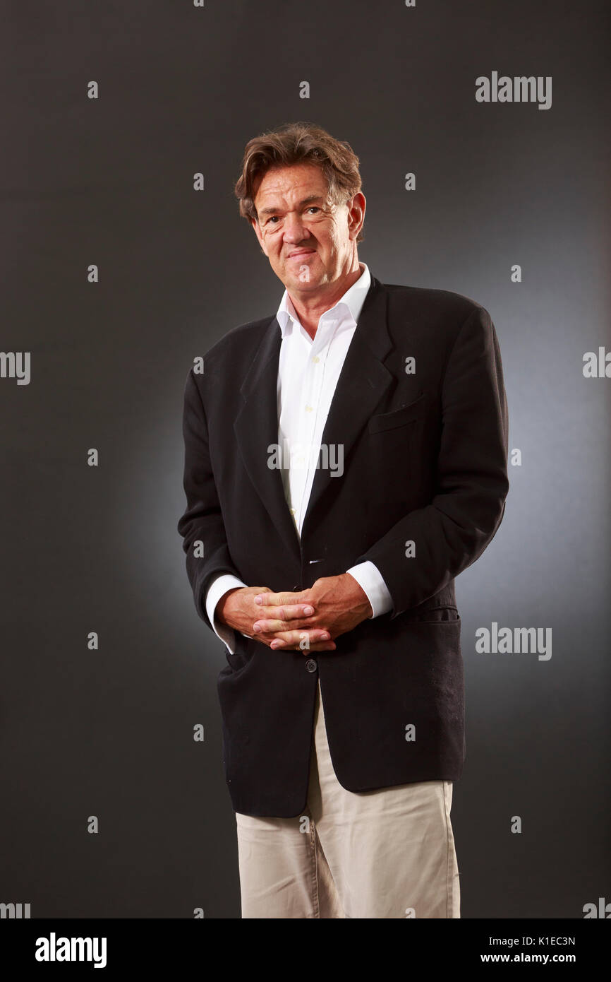 Edimburgo, Scozia, Regno Unito. Il 27 agosto, 2017. Giorno 16 Edinburgh International Book Festival. Nella foto: Robert McCrum, scrittore inglese e editor Credit: pak@ Mera/Alamy Live News Foto Stock