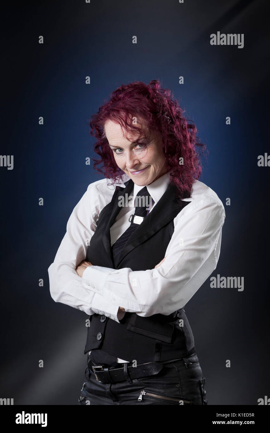 Edinburgh, Regno Unito. Il 27 agosto 2017. Rosie Garland, il romanziere britannico, poeta e cantore che compaiono all'Edinburgh International Book Festival. Gary Doak / Alamy Live News Foto Stock