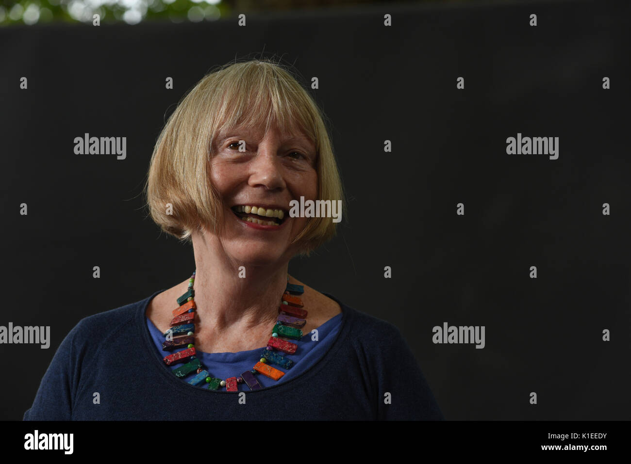 Edimburgo, Scozia, Regno Unito. Il 27 agosto, 2017. L'Edinburgh International Book Festival Domenica 27 agosto. British femminista socialista teorico e scrittore Sheila Rowbotham parla del suo nuovo libro attraversamenti dei ribelli. Credito: Stuart Cobley/Alamy Live News Foto Stock