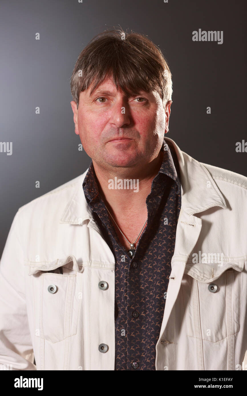 Edimburgo, Scozia il 27 agosto. Giorno 16 Edinburgh International Book Festival. Nella foto: Simon Armitage, poeta inglese, drammaturgo e romanziere Credito: pak@ Mera/Alamy Live News Foto Stock