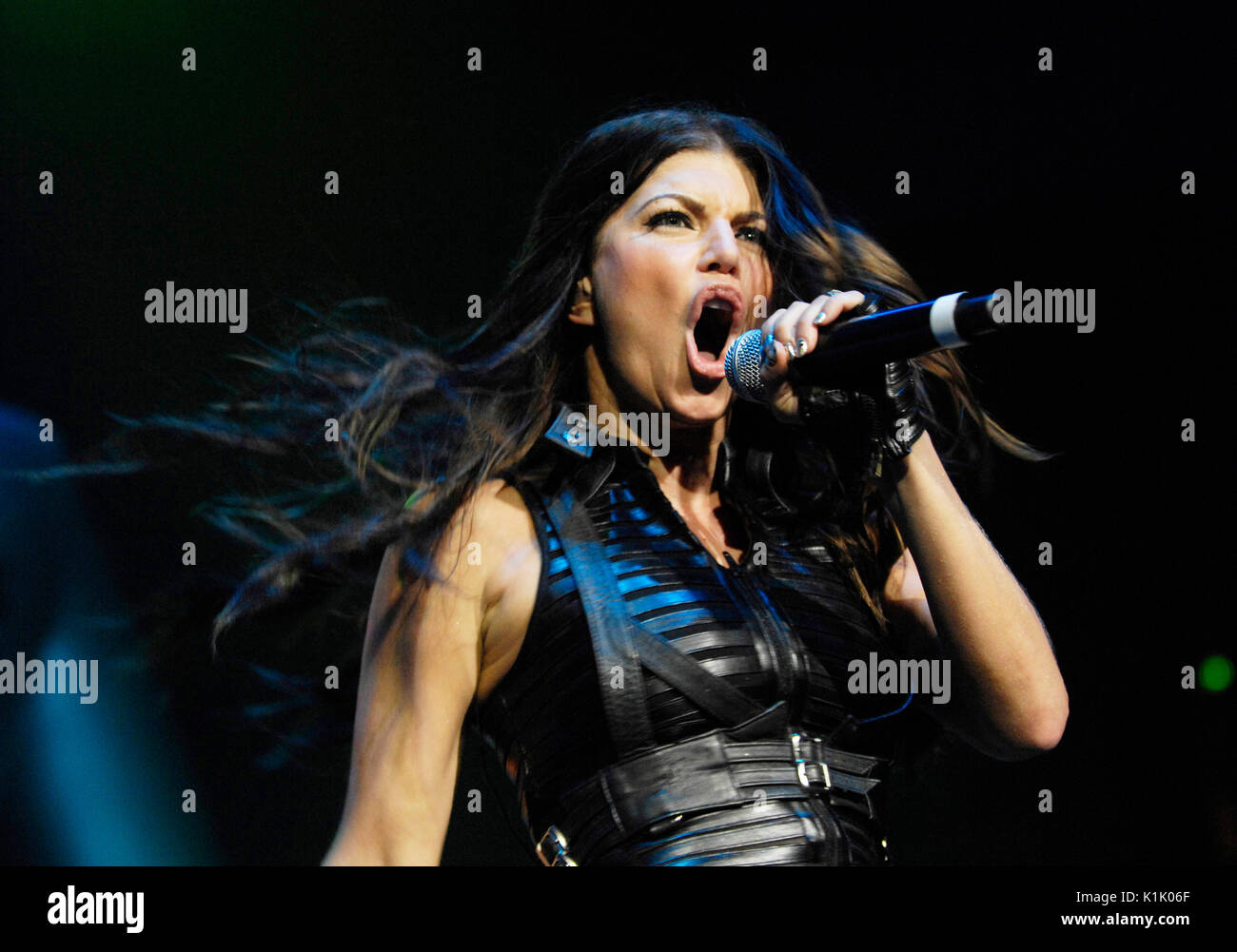 Fergie black eyed peas esecuzione 2009 power 106 Powerhouse honda center agosto 8,2009 Anaheim, California. Foto Stock
