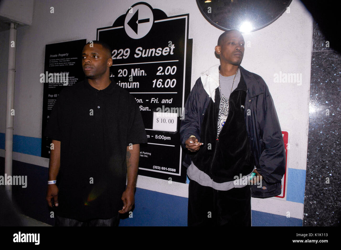 Il rapper kurupt gotti (r) dpg trousdale per Snoop Dogg's 'doggumentary' cd release marzo 31,2011 West Hollywood, Foto Stock