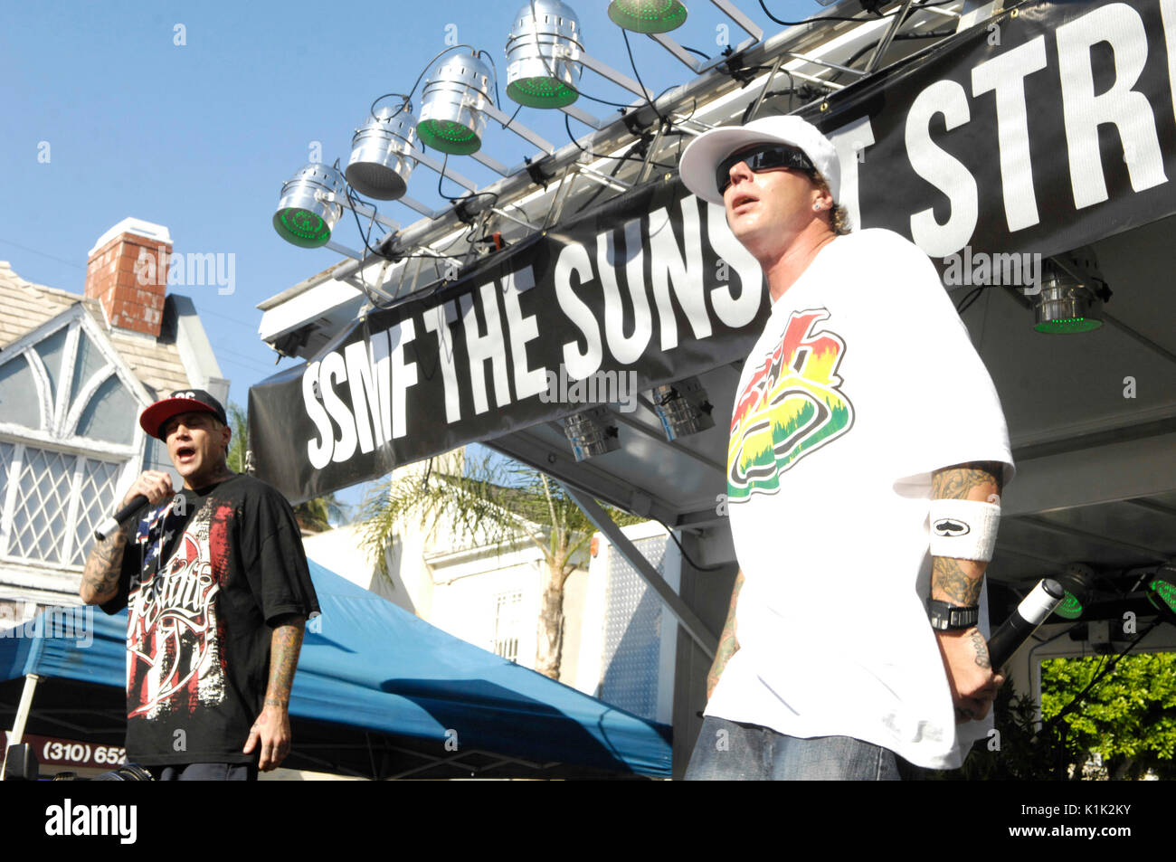 (L-R) MCS Dustin 'D-Loc' Miller Johnny Richter Kottonmouth Kings si esibisce il giorno 3 2 ° Festival annuale Sunset Strip Music Festival Settembre 12,2009 Los Angeles, California. Foto Stock