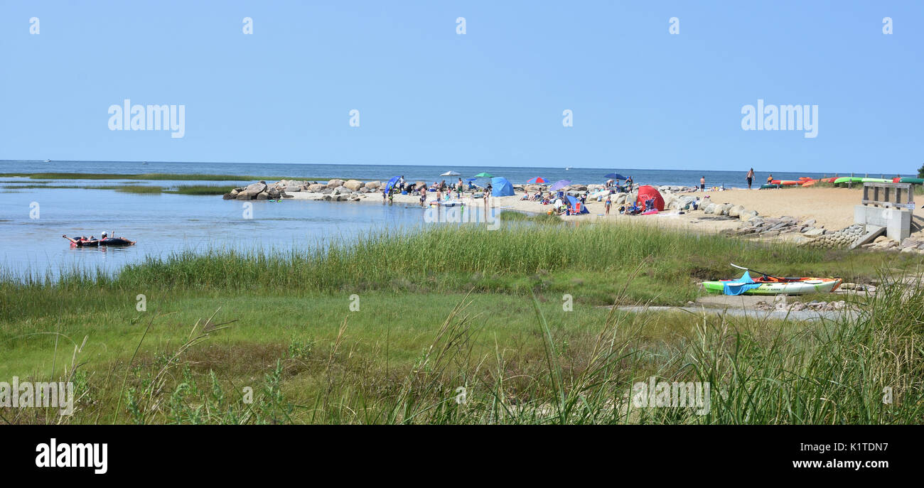 Un pomeriggio rilassante a Cape Cod beach. Foto Stock