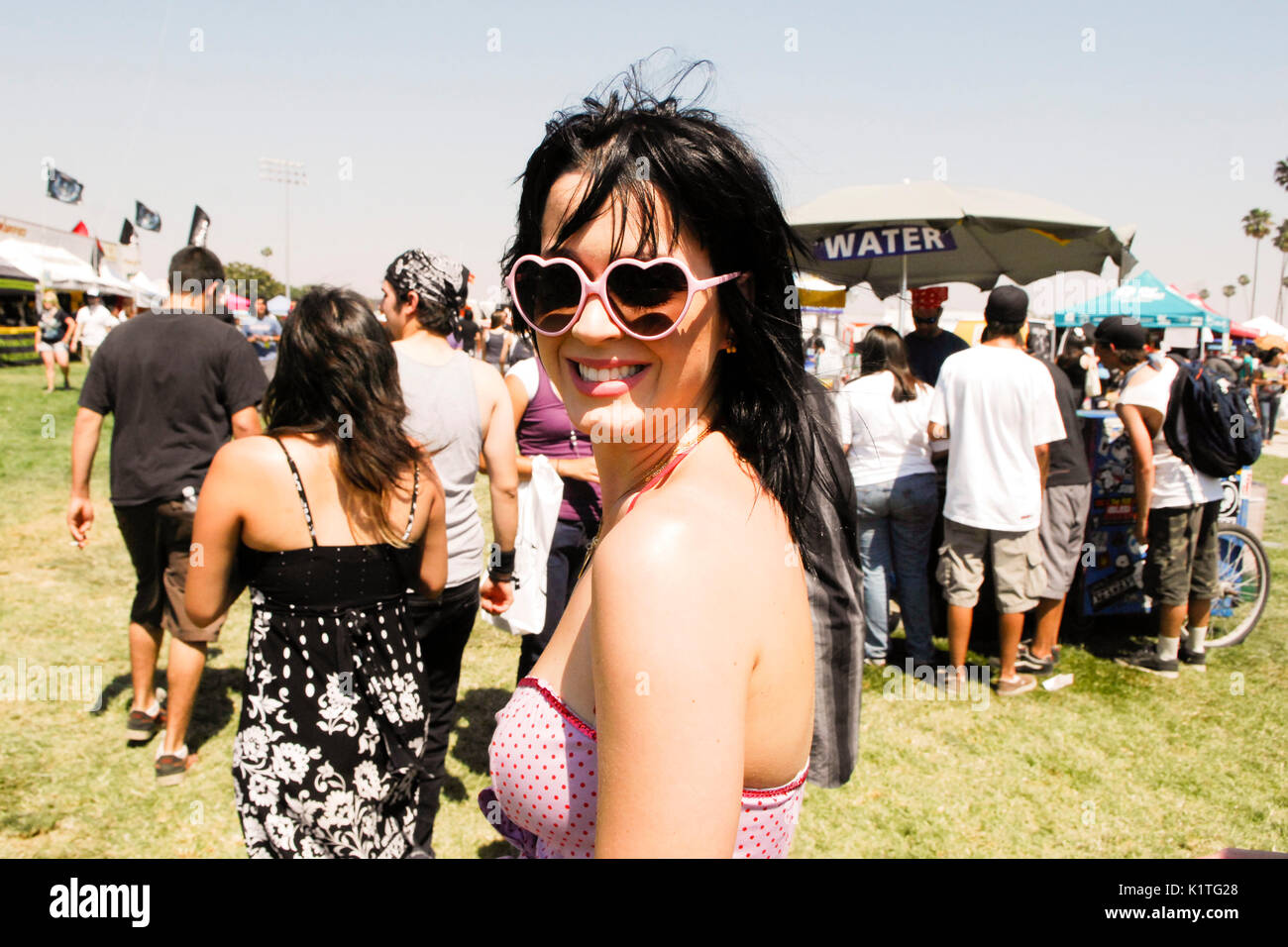 Cantante Katy Perry backstage 2008 Vans warped tour pomona fairgrounds pomona. Foto Stock