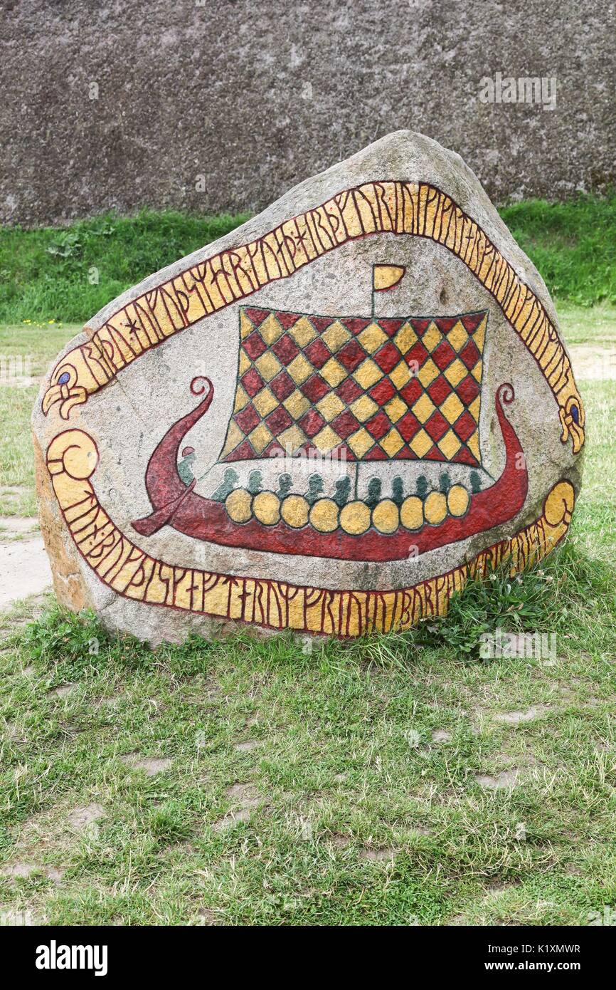 Runestone a bork viking Harbour in Danimarca Foto Stock