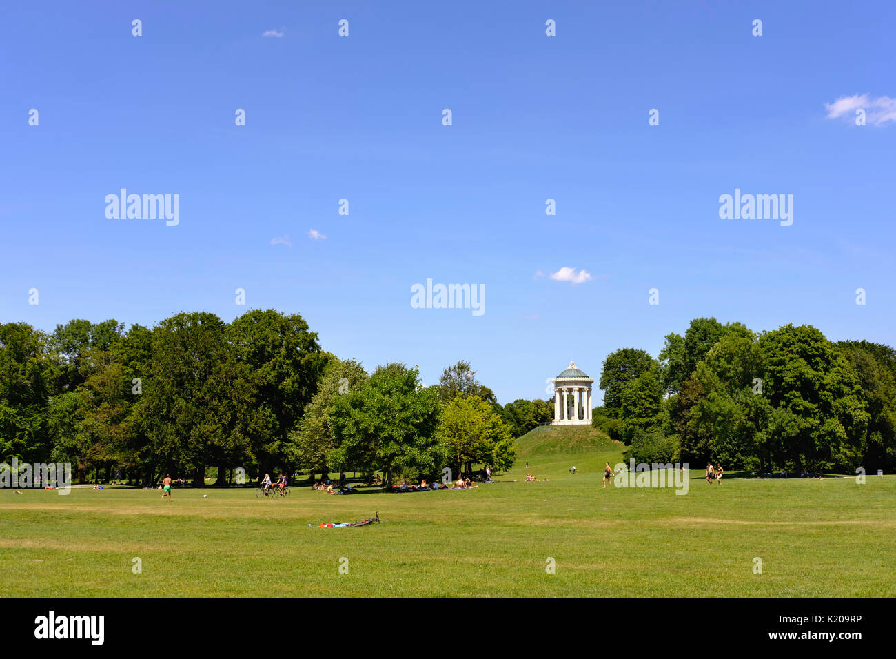 Monopteros, il Giardino Inglese di Monaco di Baviera, Baviera, Baviera, Germania Foto Stock