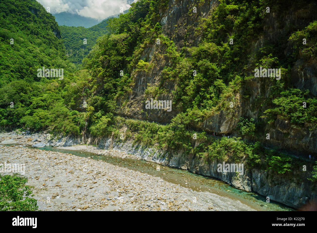 Il sentiero Sakadang utilizzato per essere chiamato "Mistero Valle" dal giapponese. Esso è situato nel Parco Nazionale di Taroko, Hualien, Taiwan Foto Stock