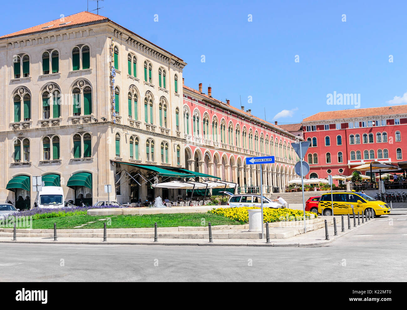 Via centrale della città turistica di Spalato, Croazia. Foto Stock