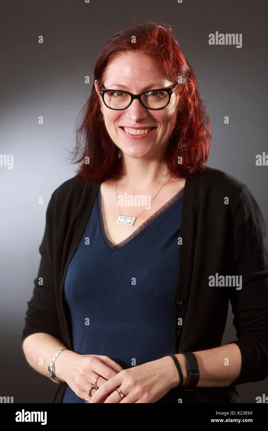 Edimburgo, Scozia, Regno Unito. 28 Agosto, 2017. Giorno 17 Edinburgh International Book Festival. Nella foto: Natalie Haynes, scrittore inglese e emittente e un ex comico. Pak@ Mera/Alamy Live News. Foto Stock