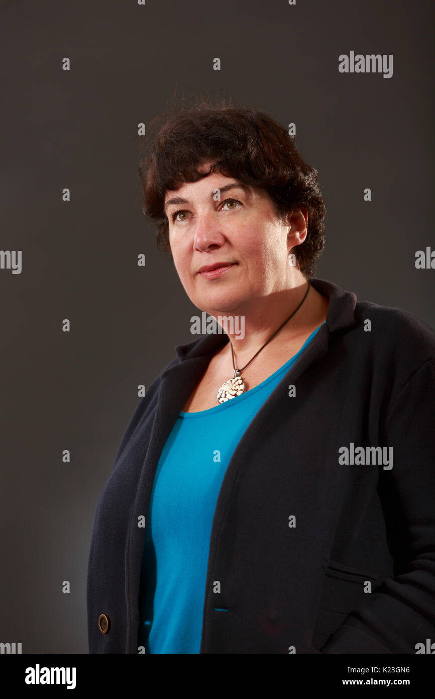Edimburgo, Scozia, Regno Unito. 28 Agosto, 2017. Giorno 17 Edinburgh International Book Festival. Nella foto: Joanne Harris, autore inglese, conosciuto per il suo premiato romanzo Chocolat. Pak@ Mera/Alamy Live News. Foto Stock
