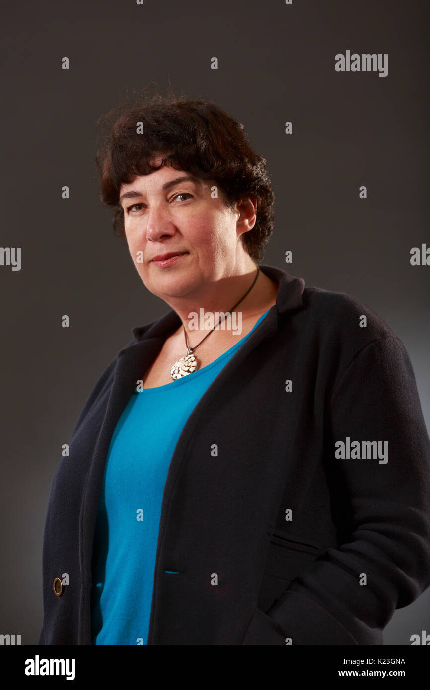 Edimburgo, Scozia, Regno Unito. 28 Agosto, 2017. Giorno 17 Edinburgh International Book Festival. Nella foto: Joanne Harris, autore inglese, conosciuto per il suo premiato romanzo Chocolat. Pak@ Mera/Alamy Live News. Foto Stock