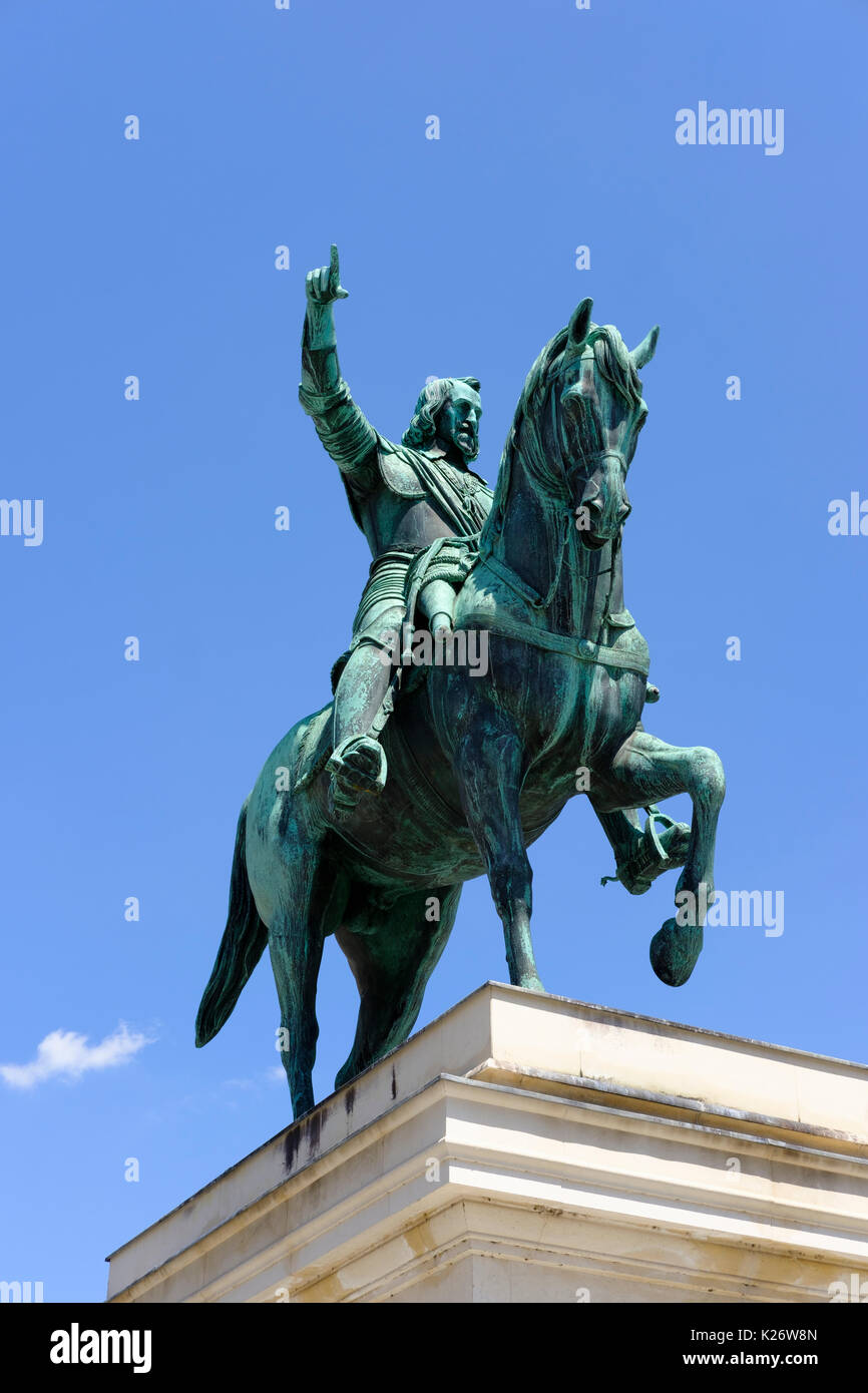 Statua equestre di Massimiliano I., Wittelsbacherplatz, città vecchia, Monaco di Baviera, Baviera, Baviera, Germania Foto Stock