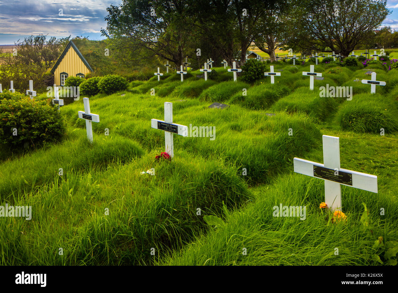 Hof, in Öraefi, è un cluster di aziende agricole nel comune di Sveitarfélagið Hornafjörður nel sud-est dell'Islanda, vicino al ghiacciaio Vatnajökull e venti Foto Stock