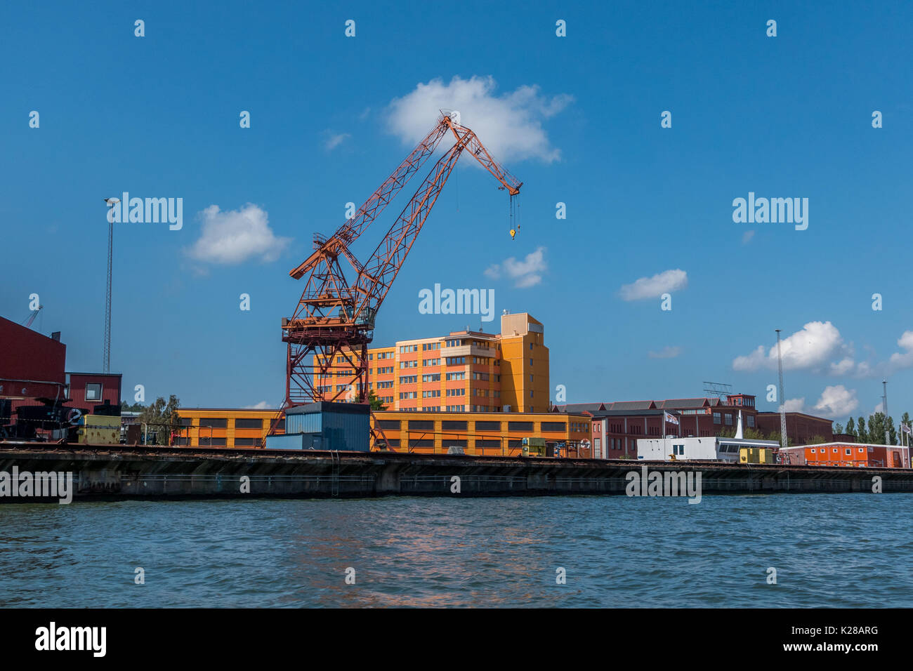 Göteborg, Svezia - 24 luglio 2017: Gru nel porto di Göteborg Foto Stock