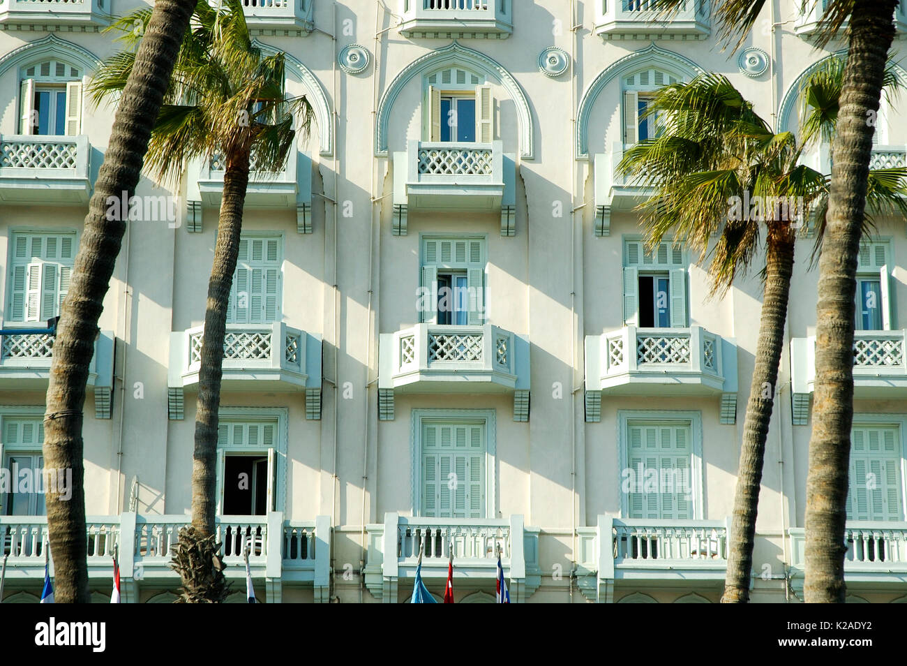 Il famoso Cecil Hotel in Alessandria fu costruito nel 1929. Autore Somerset Maugham alloggiato qui, come fece Winston Churchill. Egitto Foto Stock