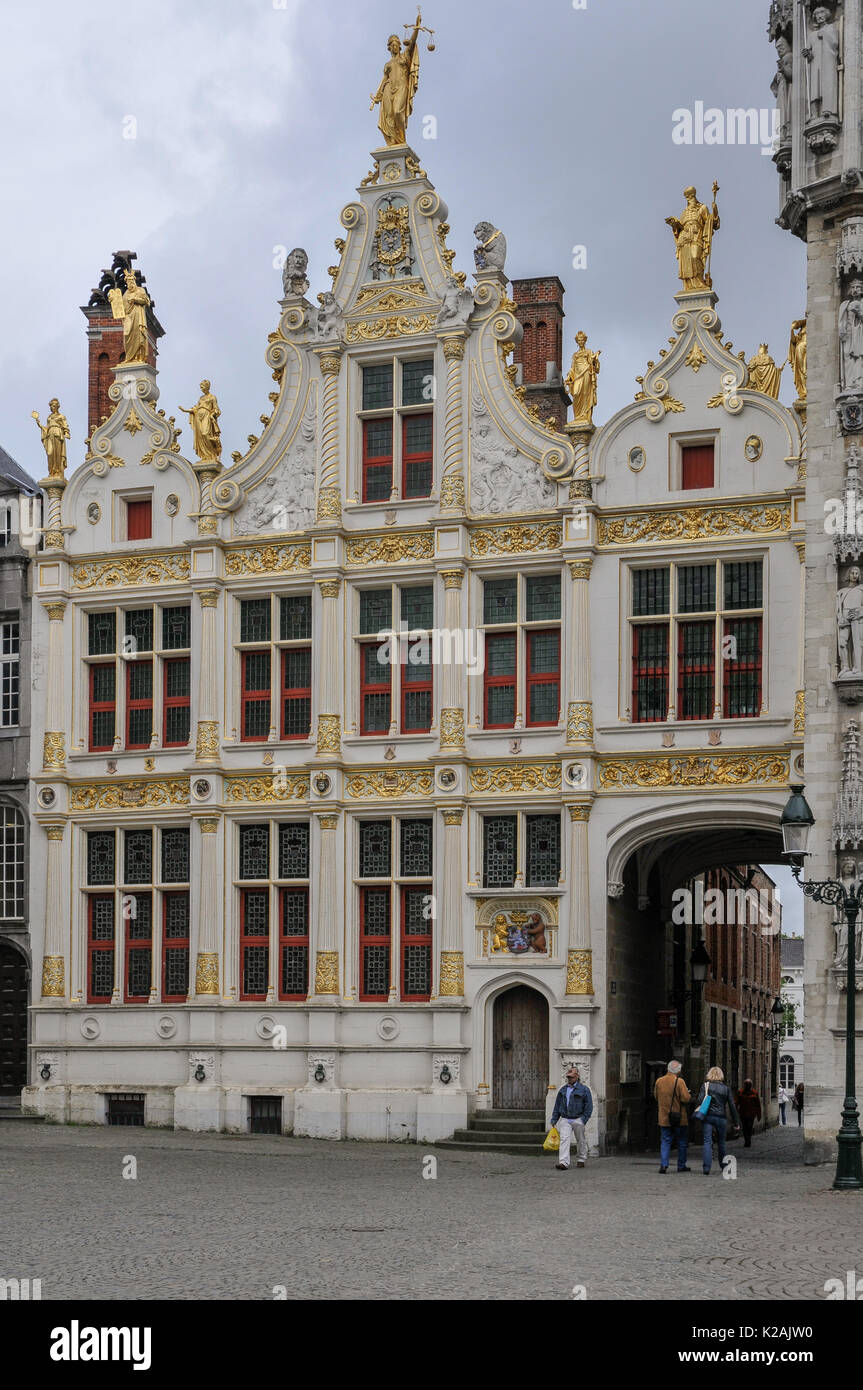 Oude griffie, camere in piazza burg nella città medievale di Brugge / bruges in Fiandra occidentale in Belgio Foto Stock