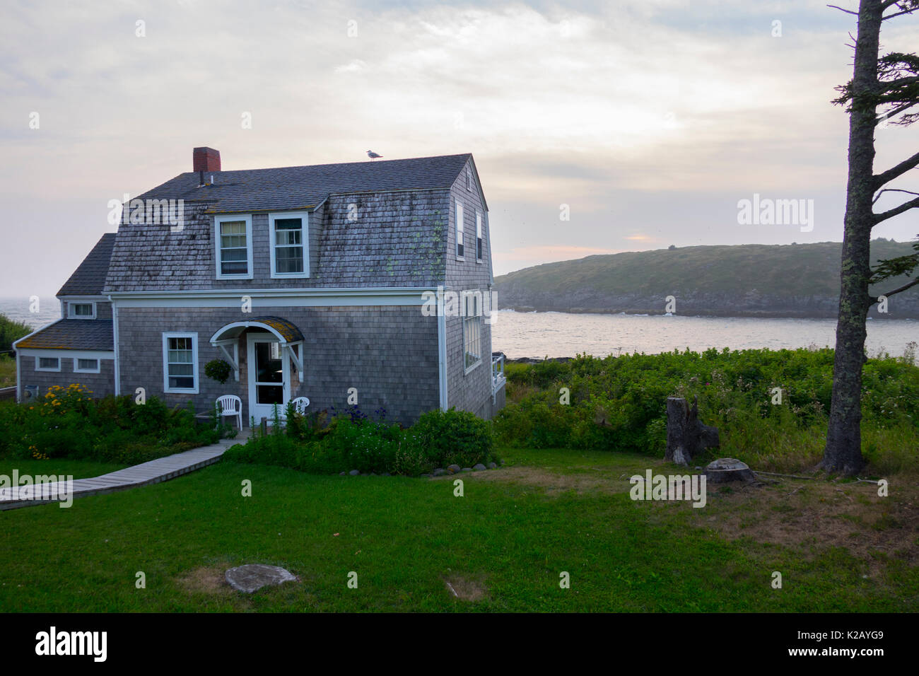 Stati Uniti Maine ME Monhegan Island con una bella casa in legno facce Manana Isola Foto Stock