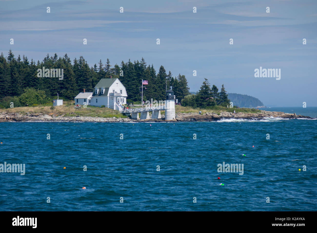 Stati Uniti Maine ME Port Clyde - Marshall Point Lighthouse come si vede dall'acqua Foto Stock