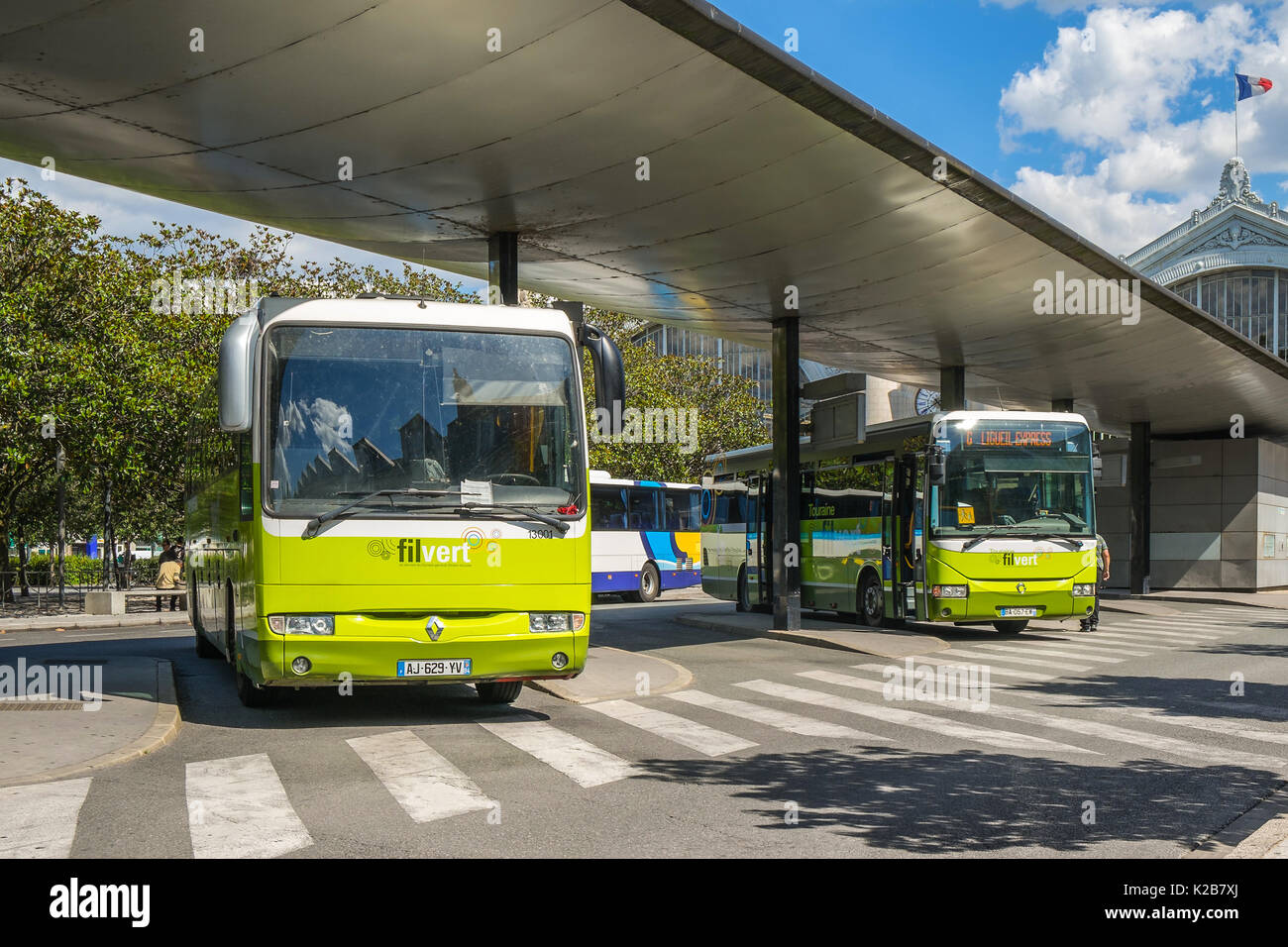 La stazione degli autobus centrale, Tours, Indre-et-Loire, Francia. Foto Stock