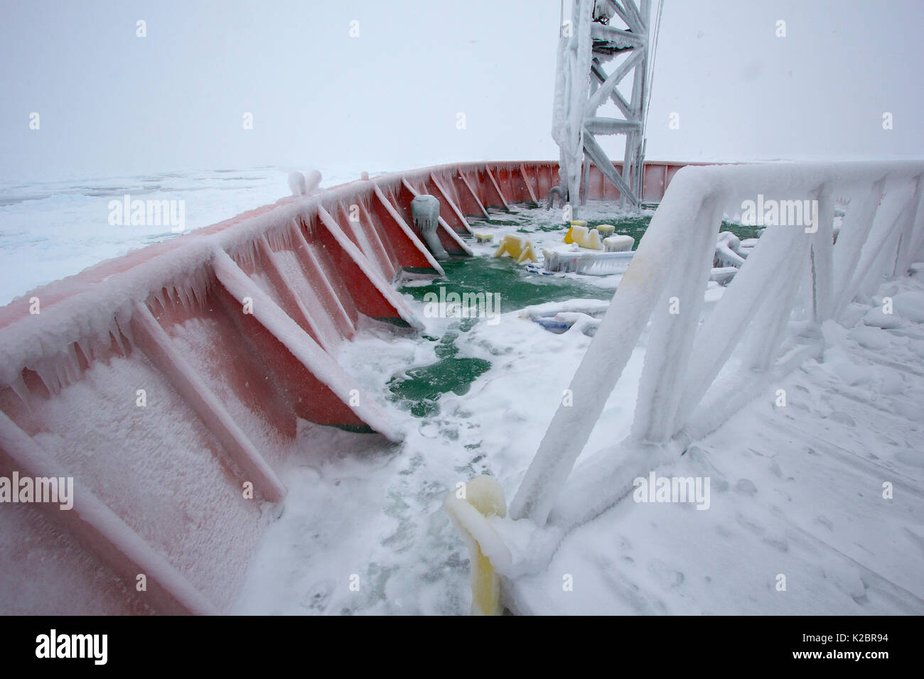 Congelati ponte dell'icebreaker " Aurora Australis' Antartide. Tutti i non-usi editoriali deve essere eliminato singolarmente. Foto Stock