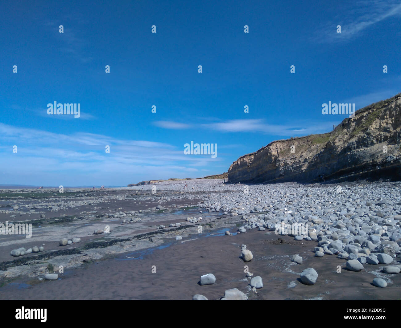 KIlve beach, rocce fossili bassa marea Foto Stock