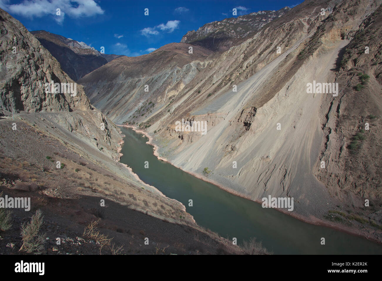 Lantsang fiume Mekong, Kawakarpo montagna, meri Snow Mountain National Park, nella provincia dello Yunnan in Cina, Gennaio 2014. Foto Stock