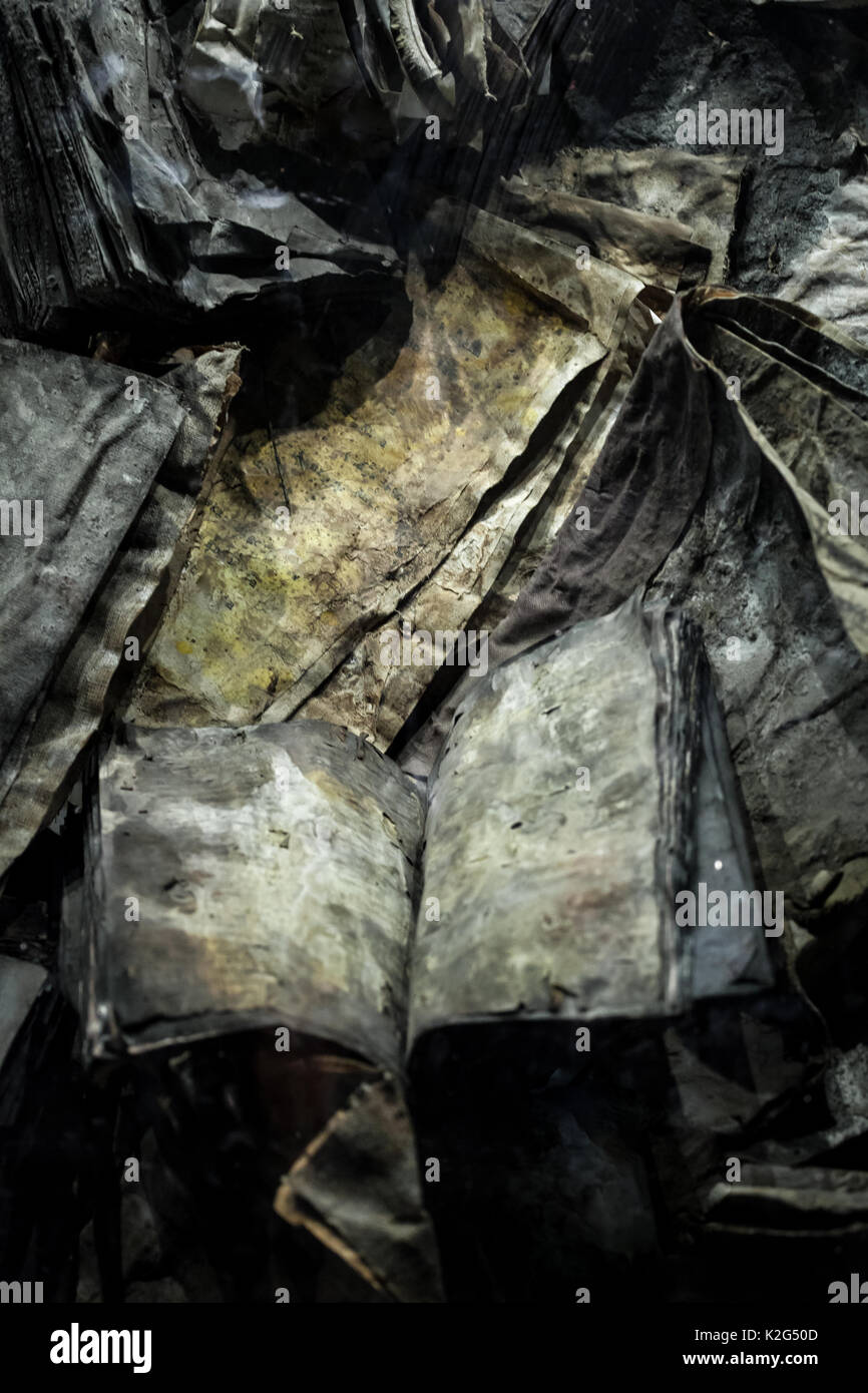 La documentazione dalla causa Schindler's Factory bruciato dal Nazists tedesco di non lasciare alcuna traccia, Cracovia in Polonia Foto Stock