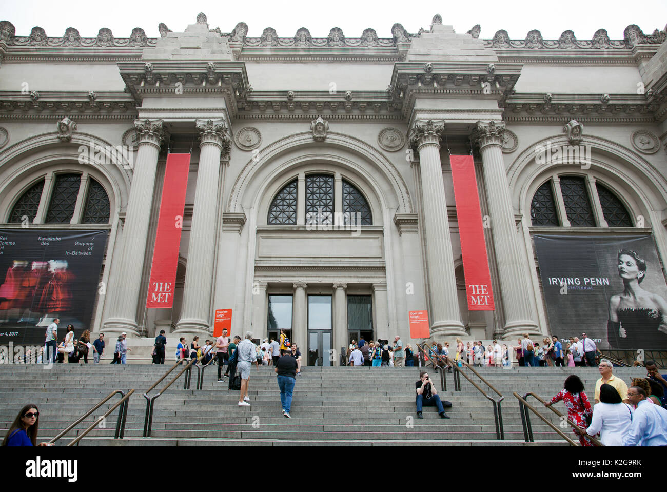 Il Metropolitan Museum sulla Quinta Avenue in New York City - USA Foto Stock