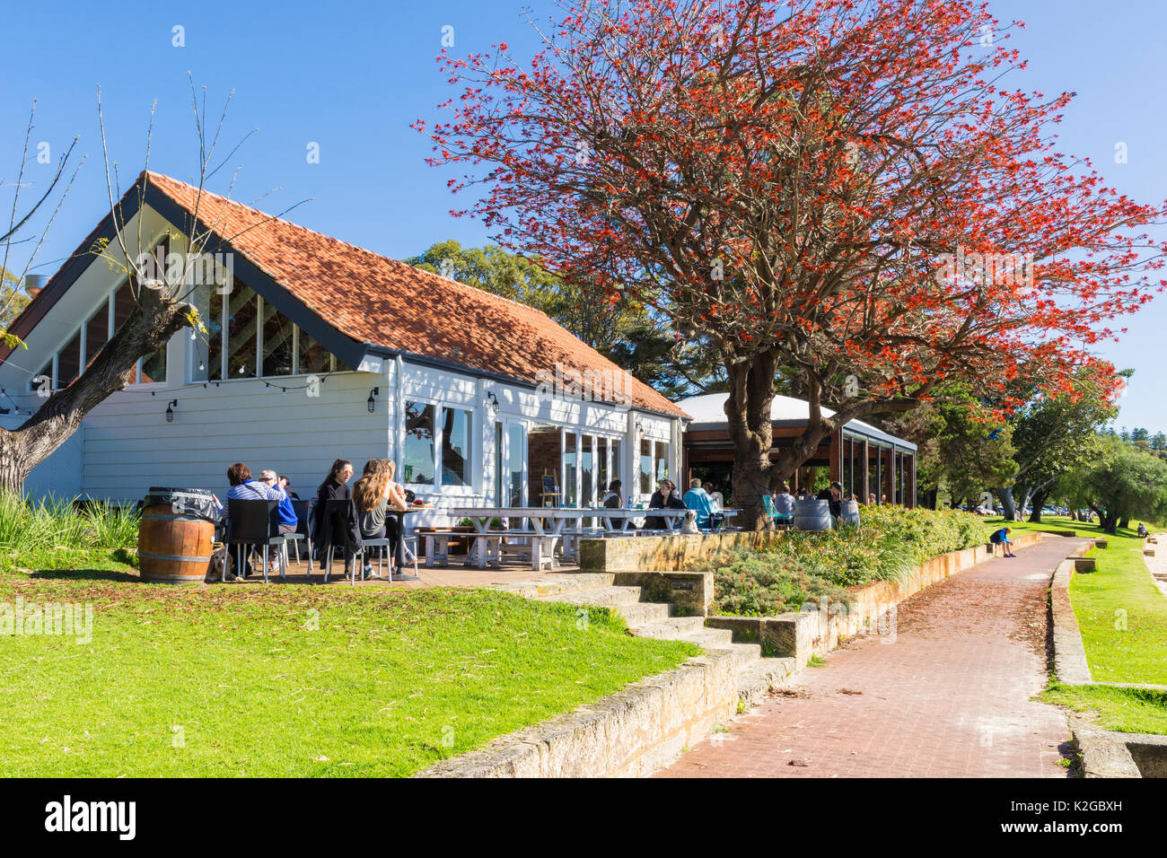 Bayside Cucina cafe sulla passeggiata lungo la baia di Matilda riserva sul Fiume Swan a Crawley, Perth, Western Australia Foto Stock