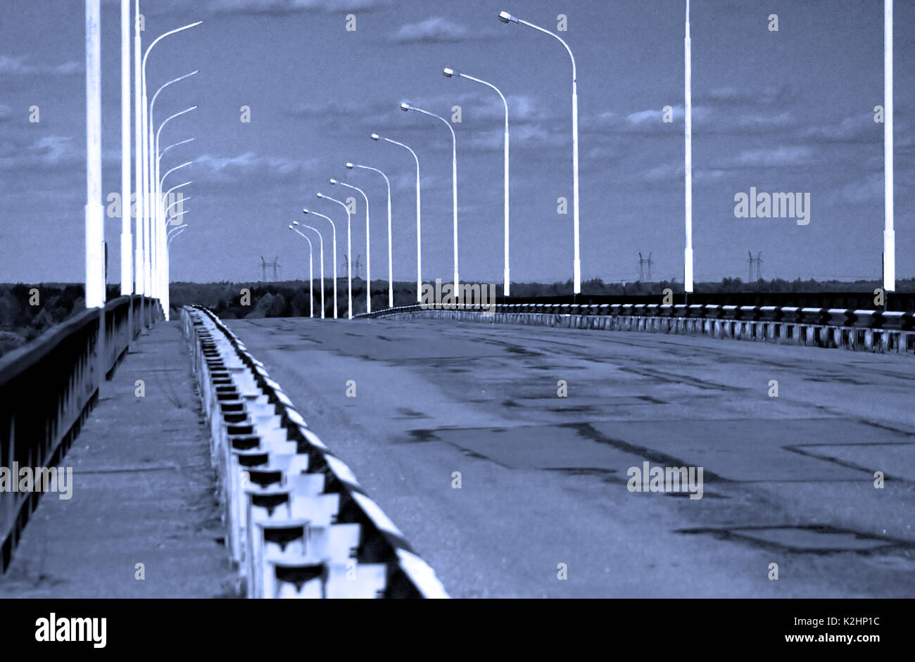 Strada e lanterne. Filtro applicato Foto Stock