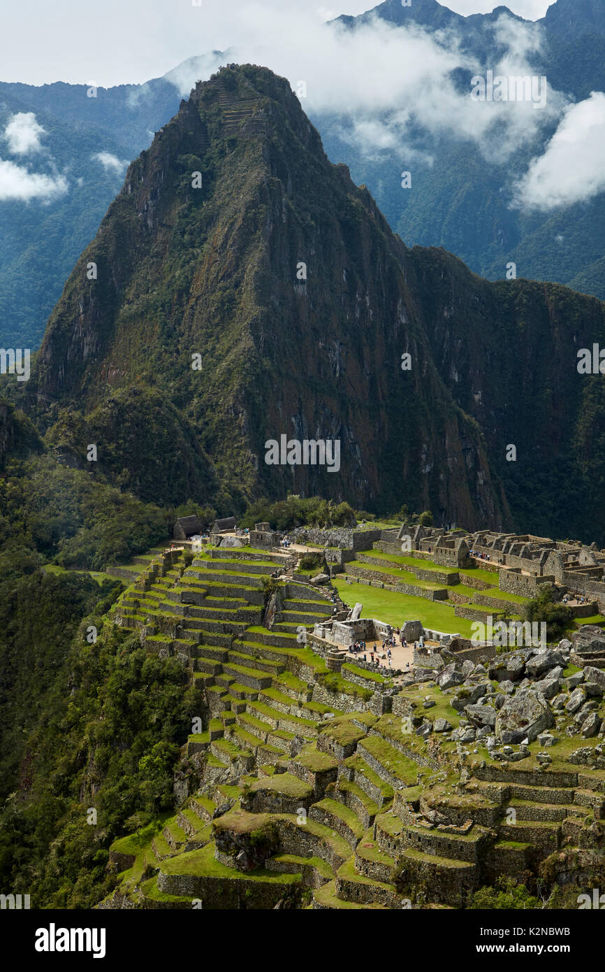 Machu Picchu xv secolo rovine Inca (sito Patrimonio Mondiale), la Valle Sacra, Perù, Sud America Foto Stock