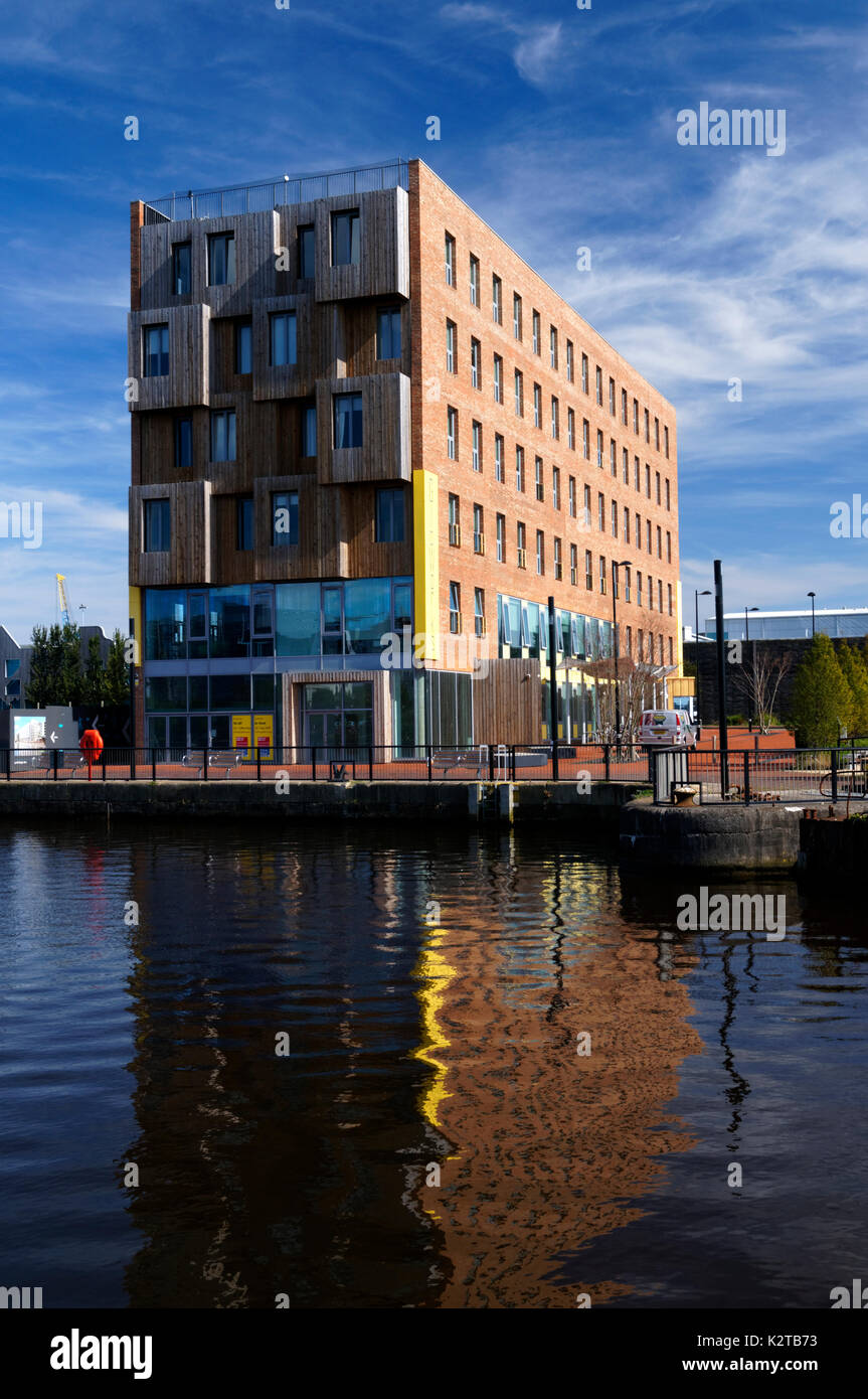 Gloworks industrie creative centre, Porth Teigr, Roath Bacino, la Baia di Cardiff, Cardiff, Galles del Sud, Regno Unito. Foto Stock