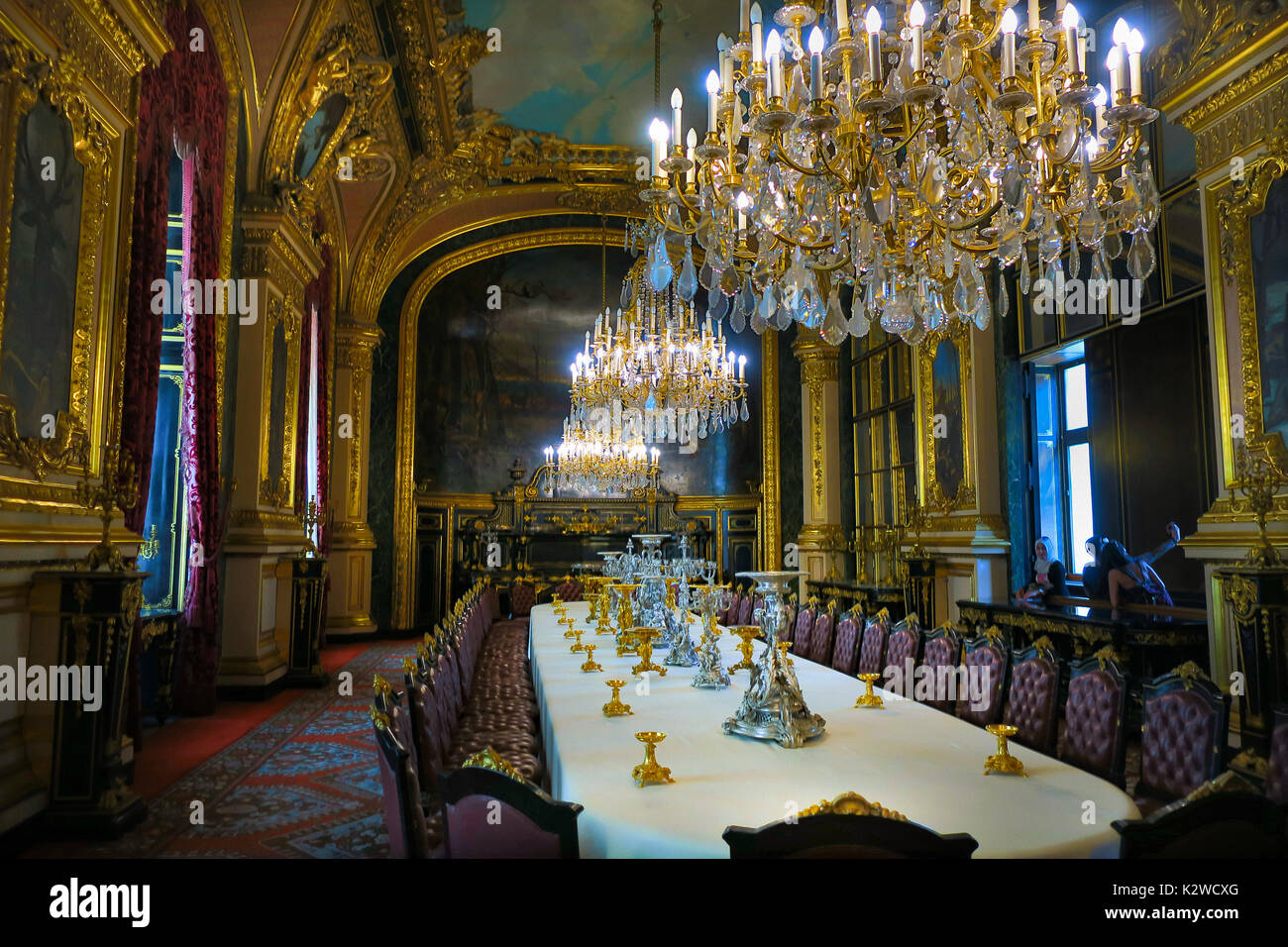 Sala da pranzo di Napoleone in appartamenti presso il Louvre di Parigi, Francia. Foto Stock Sala da pranzo di Napoleone in appartamenti presso il Louvre di Parigi, Francia. Foto Stock