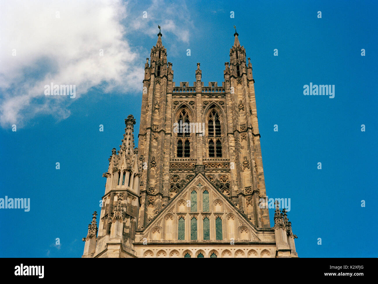 Torre centrale o campana harry torre della cattedrale di Canterbury nella città di Canterbury nel Kent in Inghilterra in Gran Bretagna nel Regno Unito Regno Unito Europa. Foto Stock